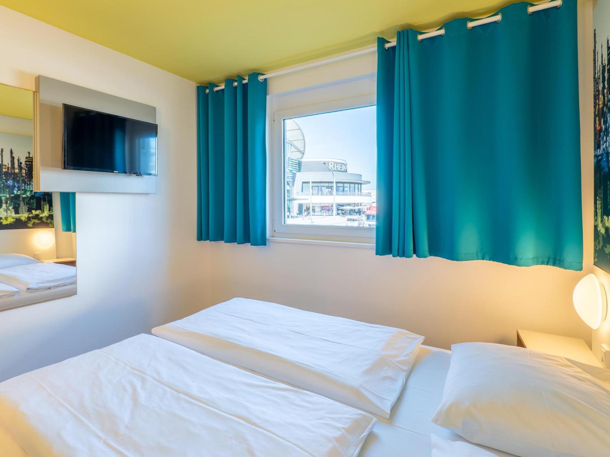 B&B Hotel Ludwigshafen Экстерьер фото