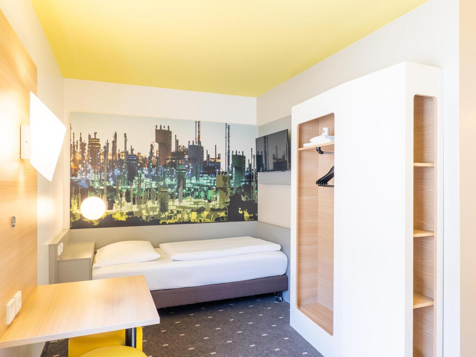 B&B Hotel Ludwigshafen Экстерьер фото